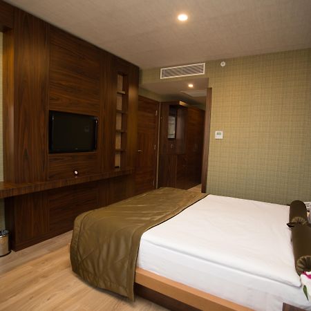 Sky Business Hotel Анталия Екстериор снимка