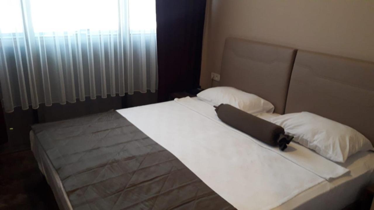 Sky Business Hotel Анталия Екстериор снимка