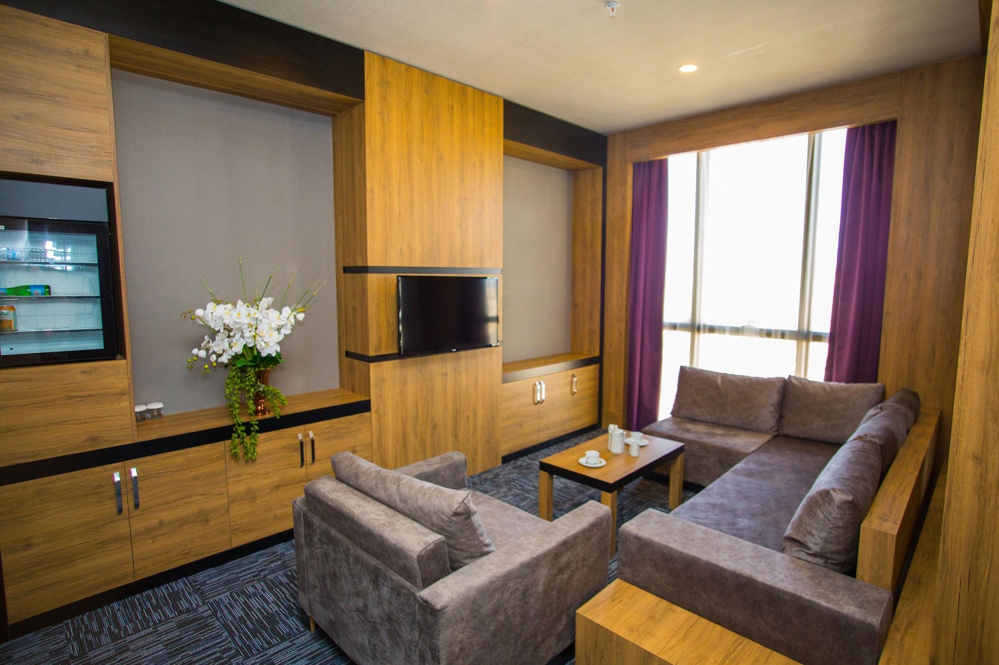 Sky Business Hotel Анталия Екстериор снимка
