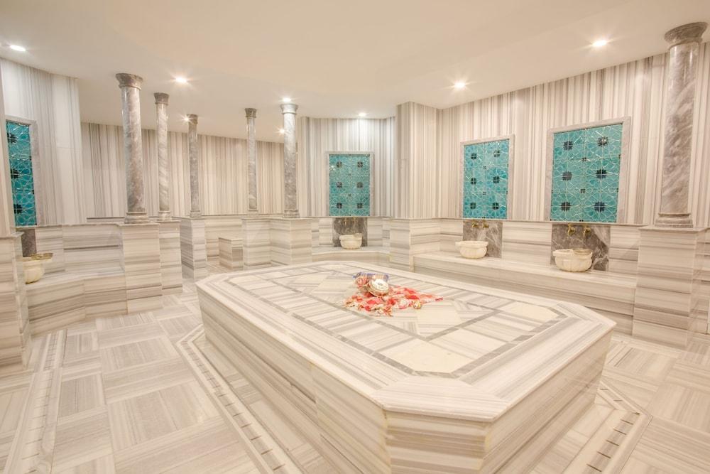 Sky Business Hotel Анталия Екстериор снимка