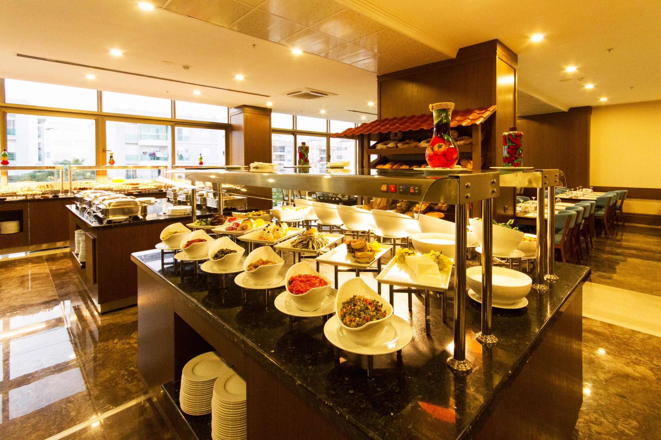 Sky Business Hotel Анталия Екстериор снимка