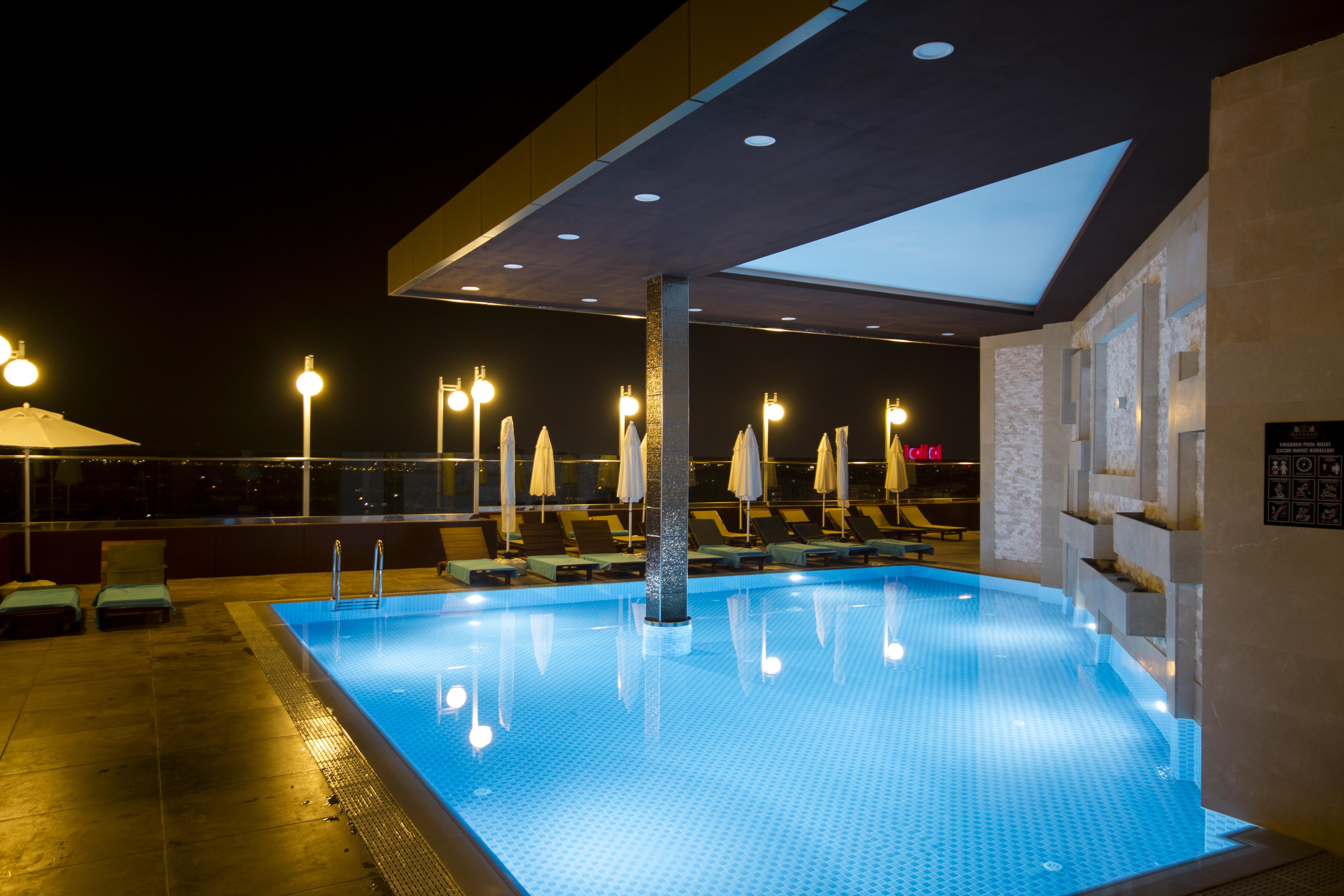 Sky Business Hotel Анталия Екстериор снимка