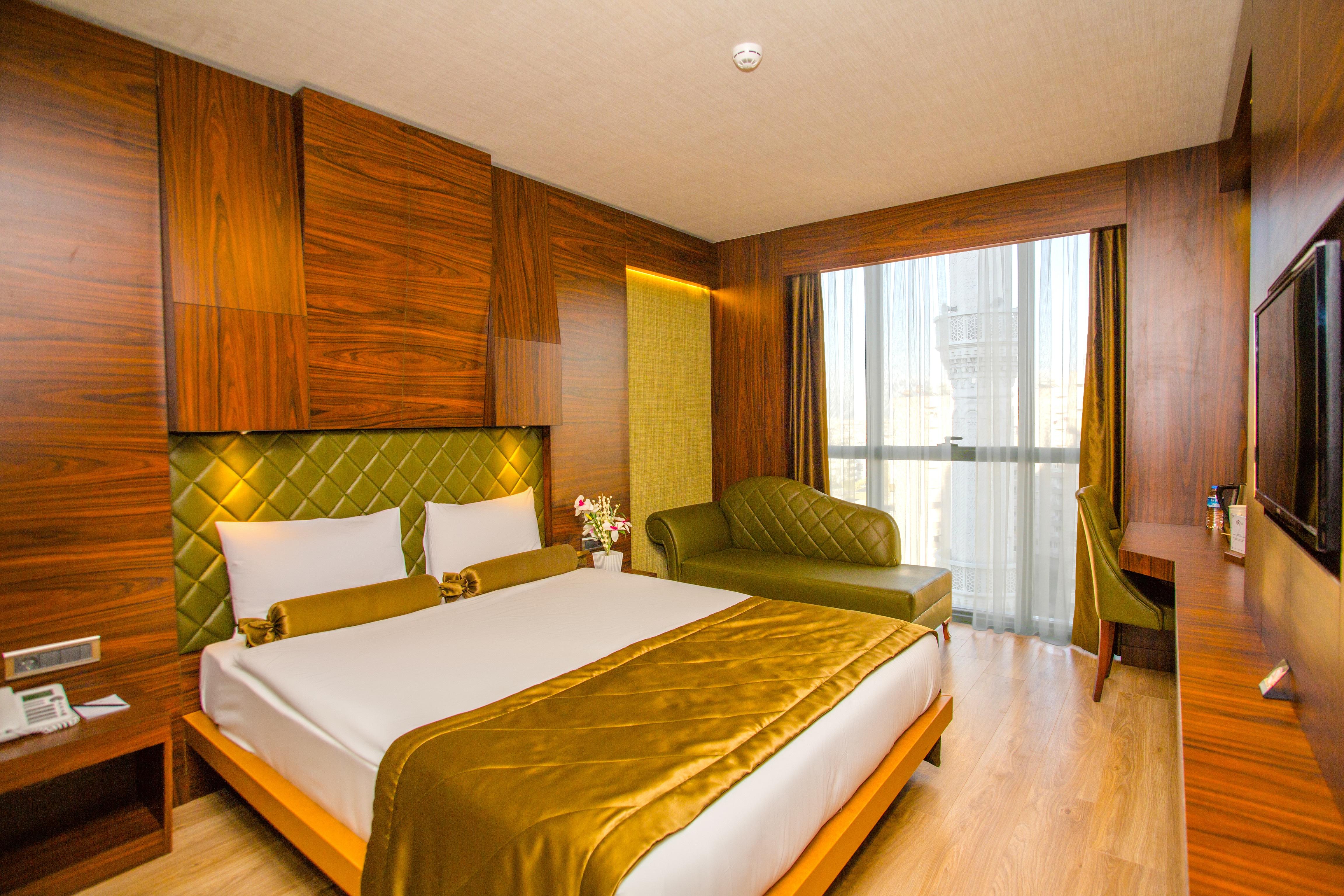 Sky Business Hotel Анталия Екстериор снимка