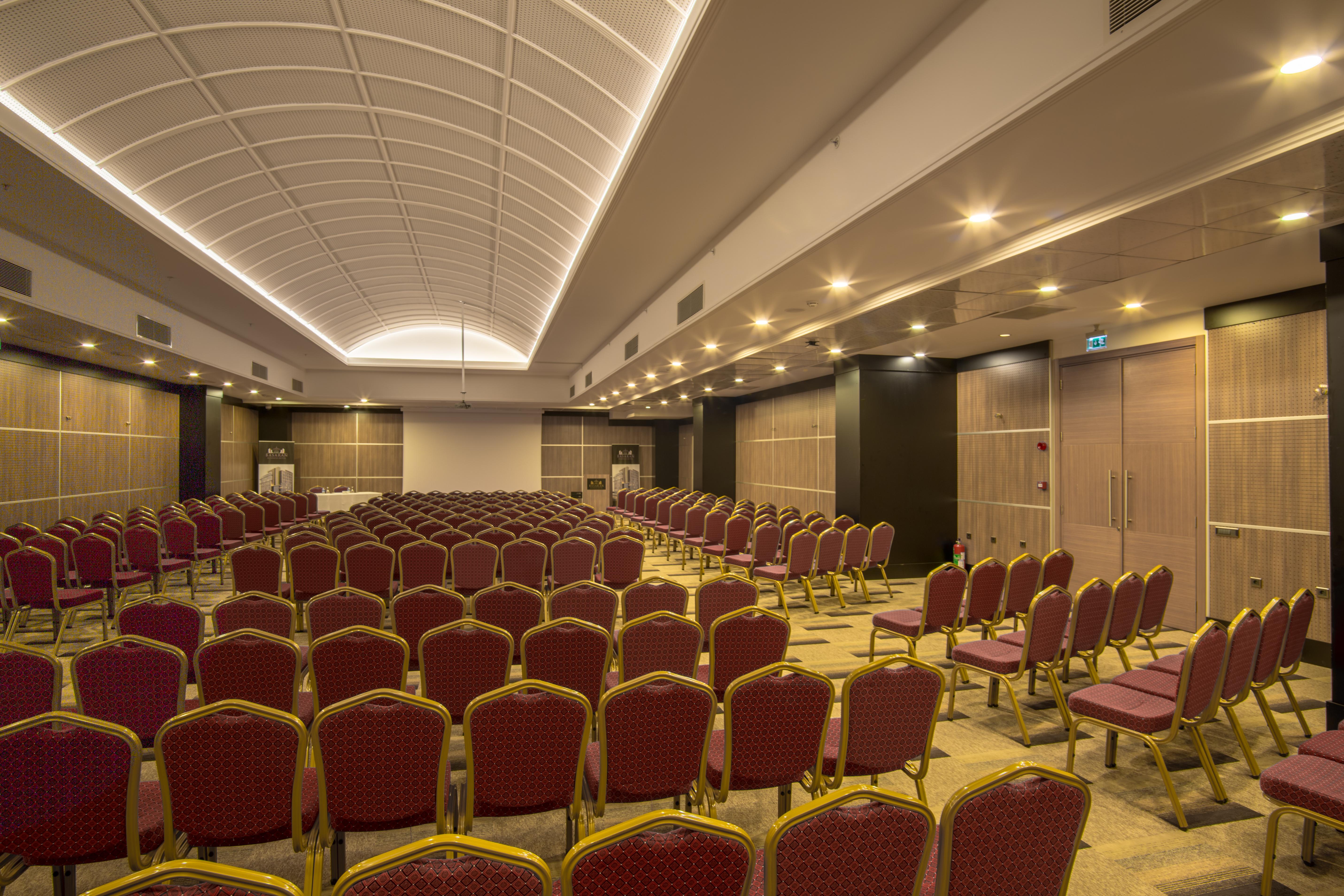 Sky Business Hotel Анталия Екстериор снимка