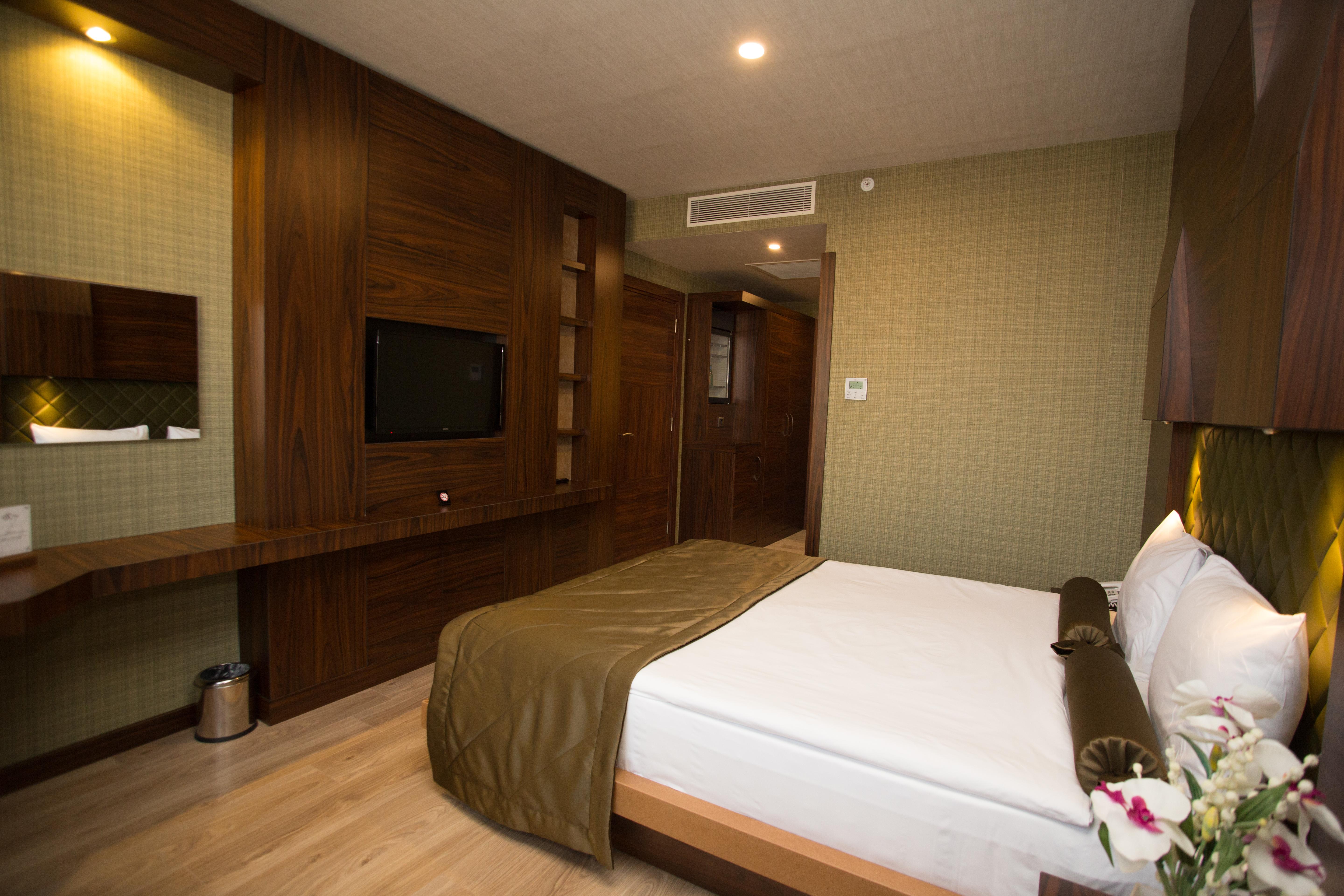 Sky Business Hotel Анталия Екстериор снимка
