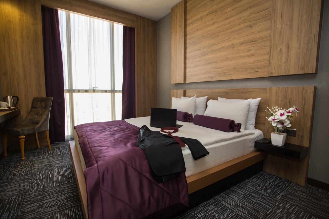 Sky Business Hotel Анталия Екстериор снимка