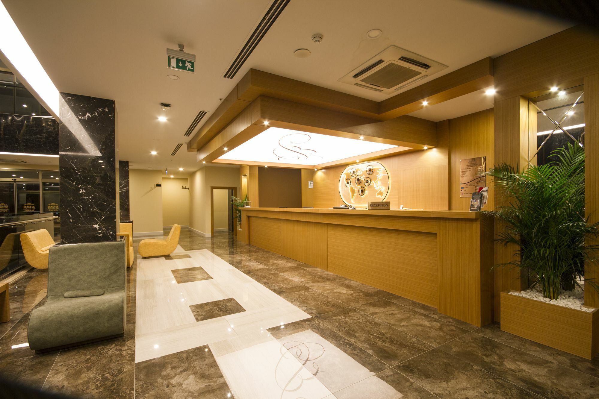 Sky Business Hotel Анталия Екстериор снимка